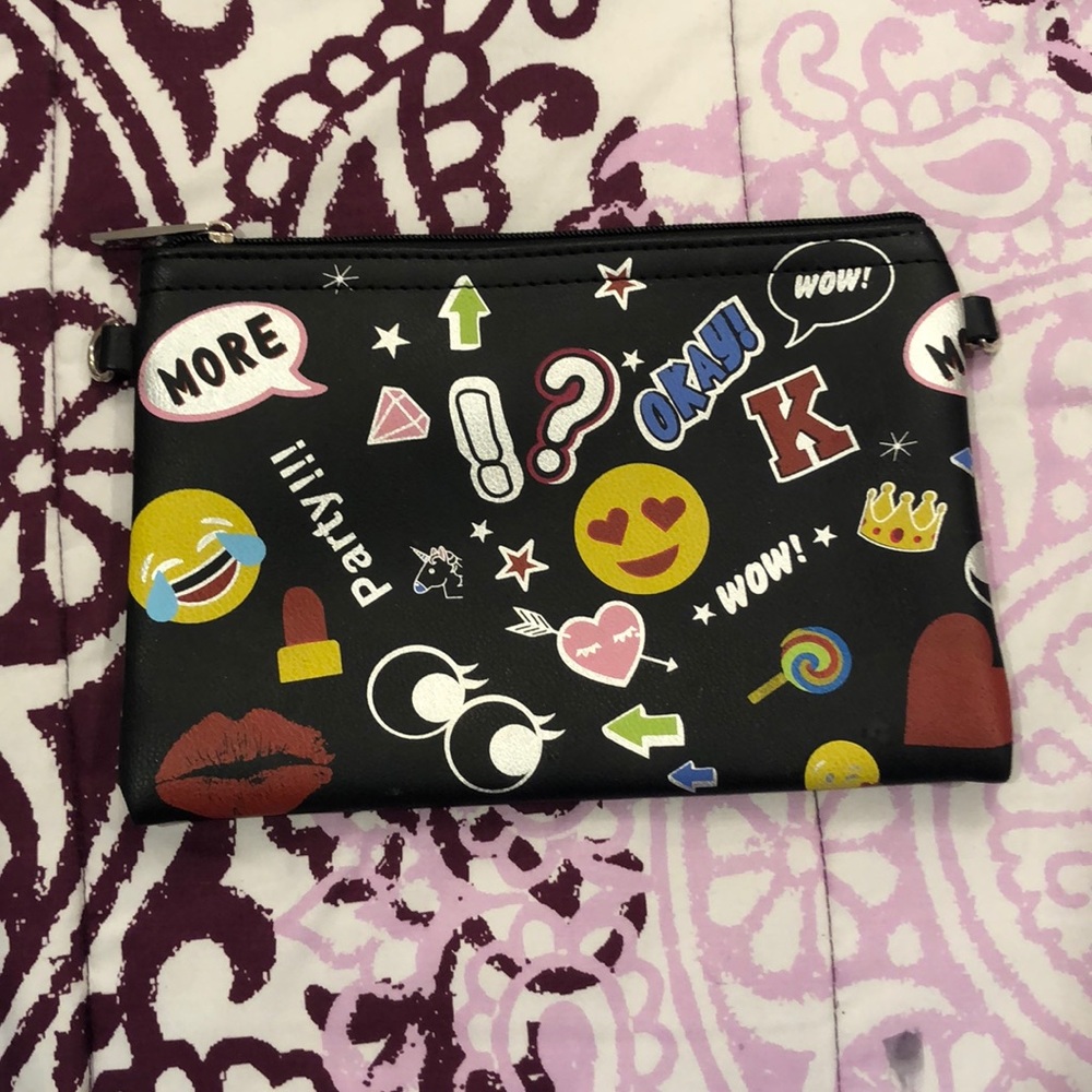 Makeup bag